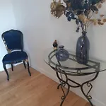 Maison Chaleureuse, Spacieuse Et Familiale * Beauvoir (Manche)
