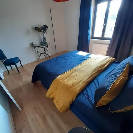Maison Chaleureuse, Spacieuse Et Familiale * 보부아르