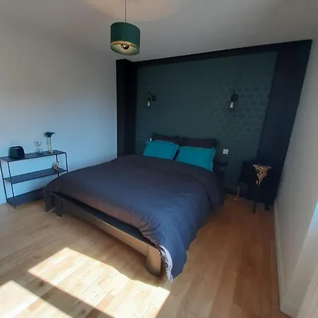 Maison Chaleureuse, Spacieuse Et Familiale 보부아르