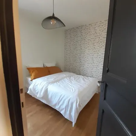 Maison Chaleureuse, Spacieuse Et Familiale Feriehus Beauvoir (Manche)