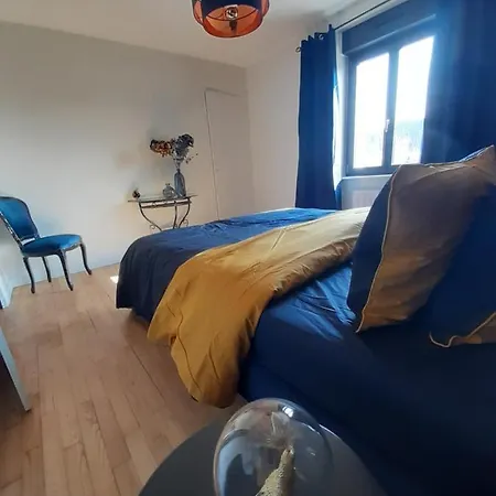 Maison Chaleureuse, Spacieuse Et Familiale