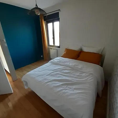 Maison Chaleureuse, Spacieuse Et Familiale Бовуар
