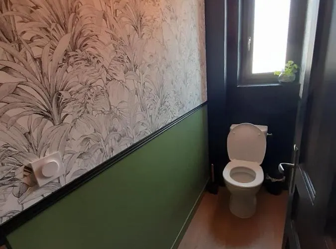 Holiday home Maison Chaleureuse, Spacieuse Et Familiale Beauvoir (Manche)