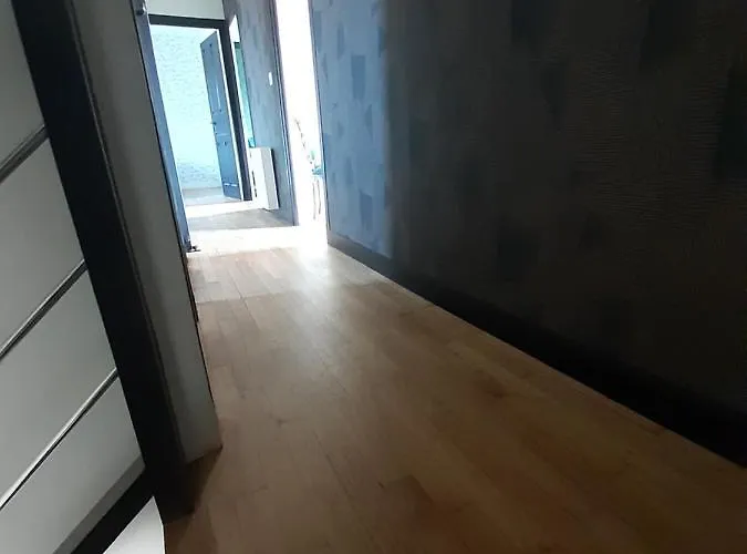 Holiday home Maison Chaleureuse, Spacieuse Et Familiale Beauvoir (Manche)